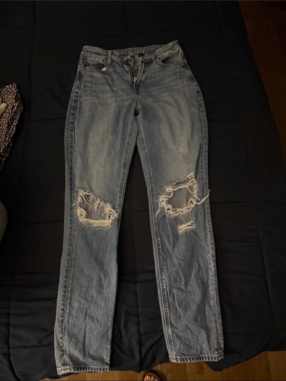 American Eagle Outfitters Light Blue Straight Leg Ripped Jeans 2L